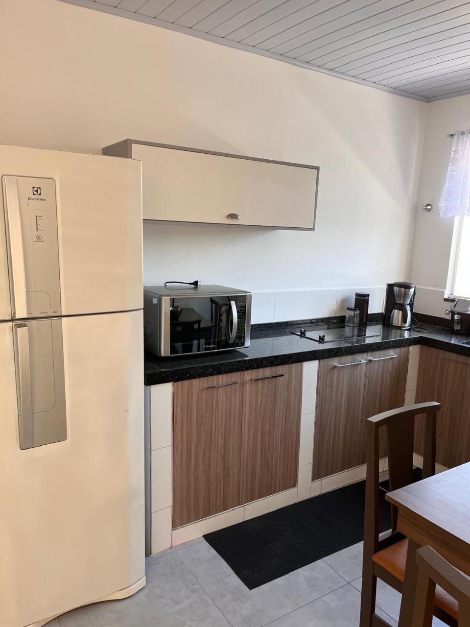 Apartamento De 1 Em
